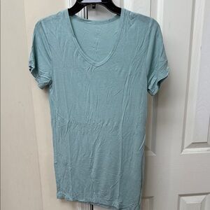 Women's Light Blue V-Neck Top on set size small